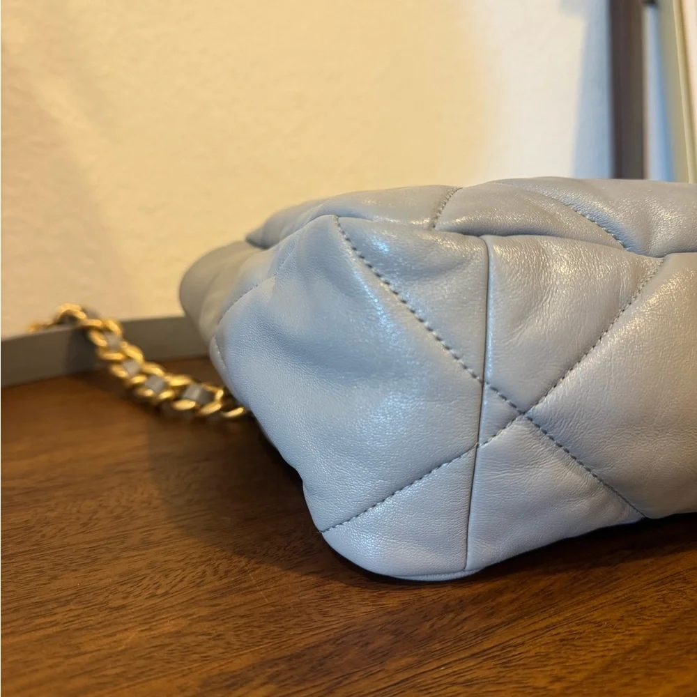 CHANEL 19 Grey Quilted Goatskin Medium Bag Ruthenium Silver Gold Hardware Purse - Picture 9 of 13